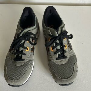 Men’s ASICS Gel Lyte lll size 7